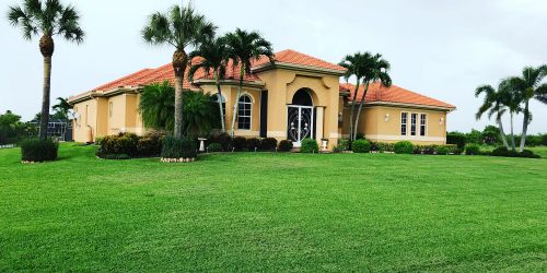 Lawn Mowing, Lawn Care, Grass Cutting, Lawn Maintenance